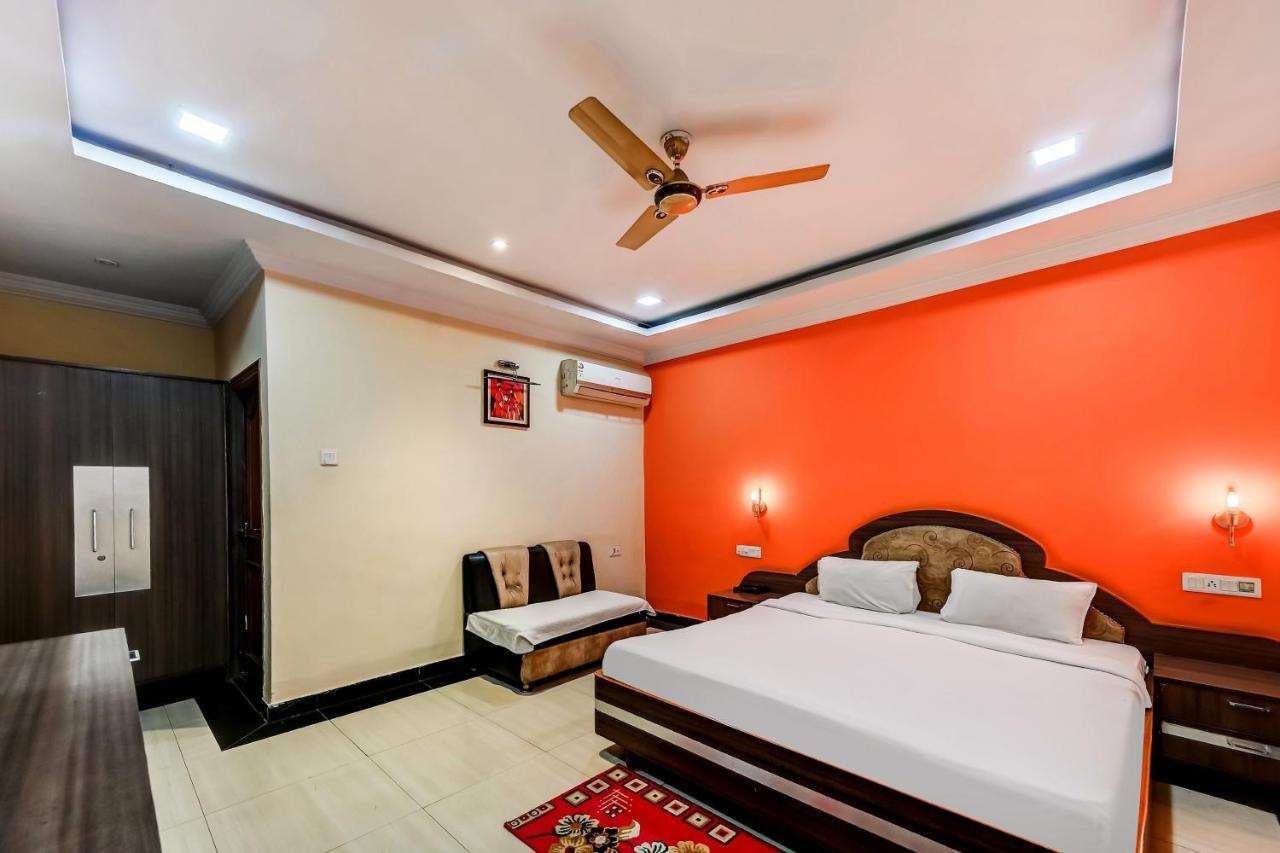Capital O Hotel Rourkela Palace Esterno foto